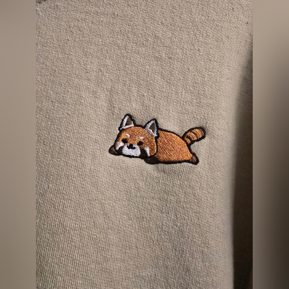 Lokisa Red Panda Beige Sweatshirt